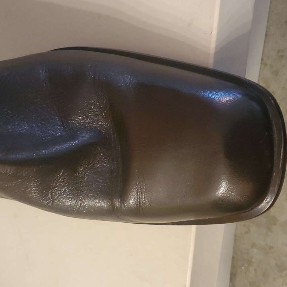 Shoe - Picture 6 of 10